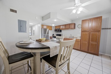 Townhouse price to sell...Located in Shalimar at 145 4th Avenue - photo 3