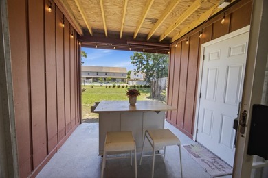 Townhouse price to sell...Located in Shalimar at 145 4th Avenue - photo 5