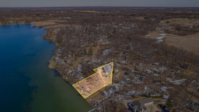 Vineyard Lake Home For Sale in Brooklyn Michigan