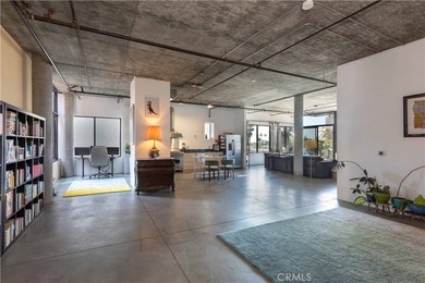 The iconic Temple Lofts complex delivers the original - photo 11