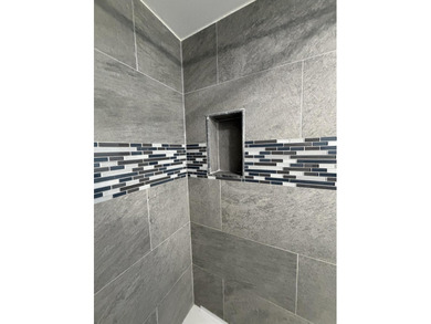 Welcome to this beautifully renovated, move-in ready 2-bedroom - photo 22