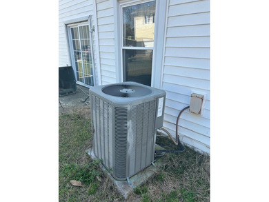 ** Estate Sale Strictly AS-IS ** Lots of Potential on High Large - photo 4