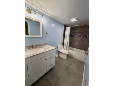 Welcome to this beautifully renovated, move-in ready 2-bedroom - photo 25