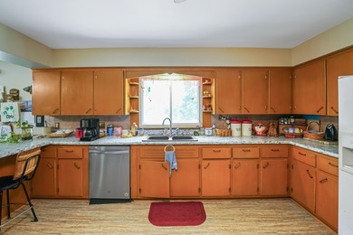 4595 E Farm Road 136, Springfield, MO 65809. TRUSTEE'S SELLING