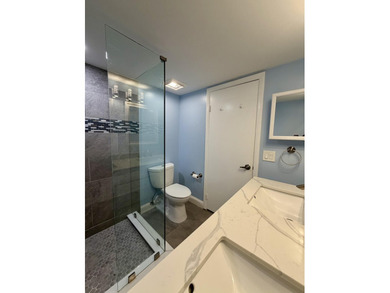 Welcome to this beautifully renovated, move-in ready 2-bedroom - photo 34