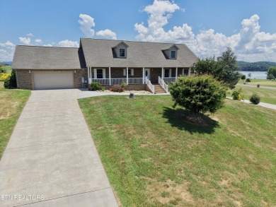 Lake Home For Sale in Mooresburg, Tennessee