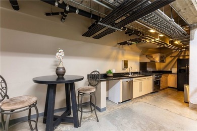 The iconic Temple Lofts complex delivers the original - photo 45