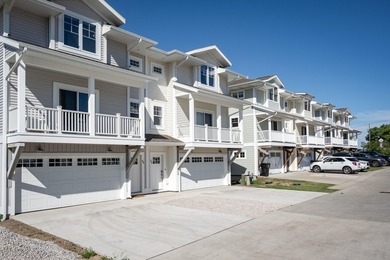 Kalamazoo Lake Condo Sale Pending in Douglas Michigan