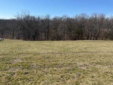 Beautiful 1.21-acre lot located in the quiet cul-de-sac of - photo 3