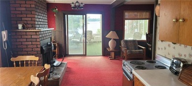 Enchanting waterfront property made up of 2 lots has location - photo 6
