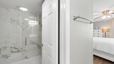 Unobstructed Emerald Gulf views from the 8th floor, income on - photo 10