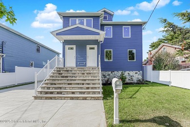 Welcome to 72 Goodall Street, a stunning home in one of Staten - photo 1