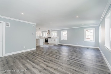 Welcome to 72 Goodall Street, a stunning home in one of Staten - photo 7