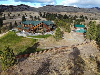 There are plenty of luxury homes. There are very few places - photo 2