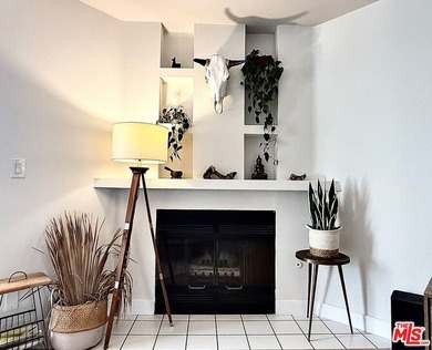 Experience the best of coastal living in Venice Beach. This - photo 9
