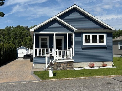 From the Moment You Drive up to #563 Oakwood, & Step onto the - photo 1