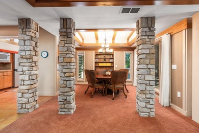 Experience the perfect blend of rustic elegance and contemporary - photo 13