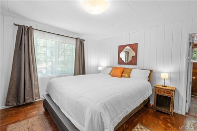 Experience the charm of a nearly century-old Big Bear cabin-full - photo 15