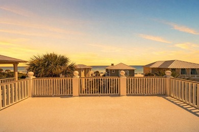INVESTOR BUYERS TAKE A LOOK! This fully furnished, turnkey beach - photo 5