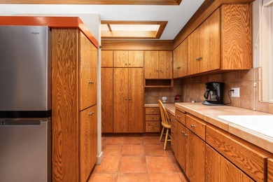 Experience the perfect blend of rustic elegance and contemporary - photo 20