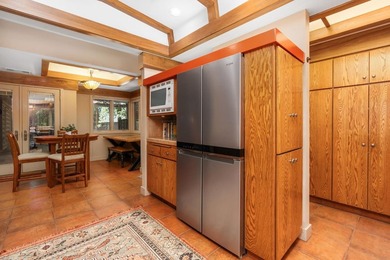 Experience the perfect blend of rustic elegance and contemporary - photo 21