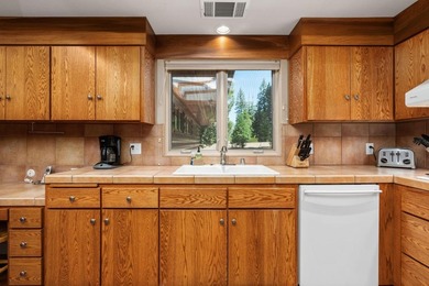 Experience the perfect blend of rustic elegance and contemporary - photo 22