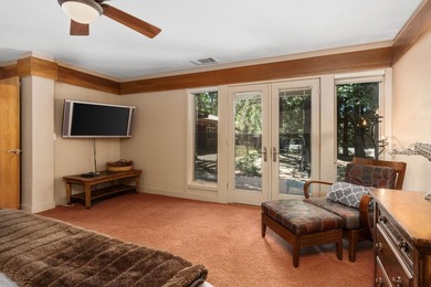 Experience the perfect blend of rustic elegance and contemporary - photo 29