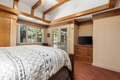 Experience the perfect blend of rustic elegance and contemporary - photo 34