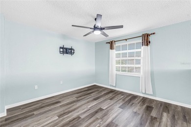 An amazing opportunity to live in an Antigua townhome in a - photo 34