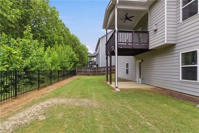 Welcome home to this beautifully designed executive residence in - photo 38