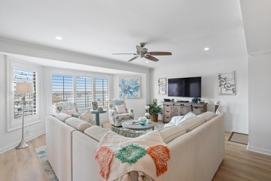 Paradise awaits this is one of the finest condos and a - photo 10