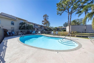 An amazing opportunity to live in an Antigua townhome in a - photo 46