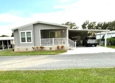 Lake Harris Home For Sale in Leesburg Florida