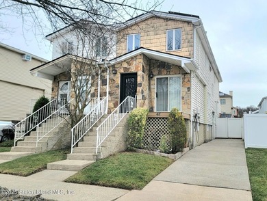 Amazing opportunity to own this modern and fully upgraded - photo 3