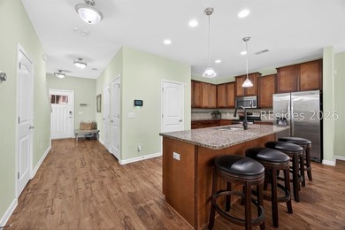 Palmetto Pointe Townes, 3-bedroom 2.5 bath, single-family home - photo 6