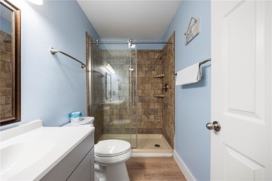 A fully furnished 3-bedroom, 2-bathroom residence is ready for - photo 15