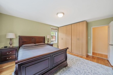 Welcome to The Boulevard Apartments-one of Forest Hills' most - photo 16
