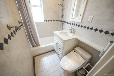 Welcome to The Boulevard Apartments-one of Forest Hills' most - photo 20