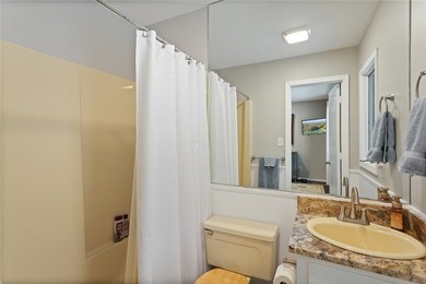 Discover the perfect Lake Keowee retreat. This stunning - photo 22