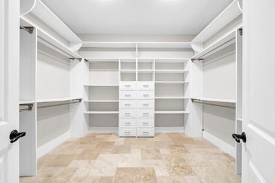 Welcome to the exclusive neighborhood of Island Green, located - photo 24
