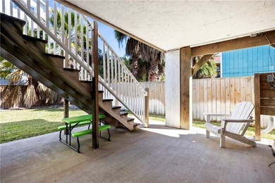 A fully furnished 3-bedroom, 2-bathroom residence is ready for - photo 29