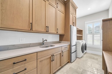 Welcome to the exclusive neighborhood of Island Green, located - photo 31