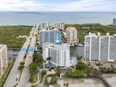 Turnkey, fully furnished condo-hotel on the Intracoastal - photo 1