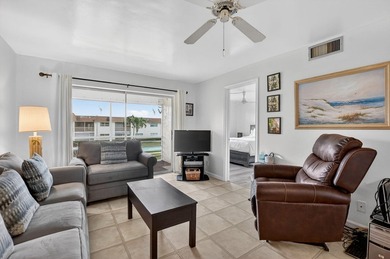 Welcome Home!! This is a beautiful 2 bedrooms and 2 bathrooms - photo 8