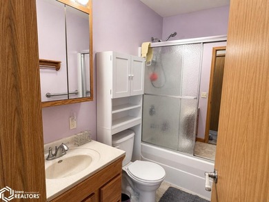 Welcome to 12149 Overturf Drive, Moravia, IA, located in the - photo 18