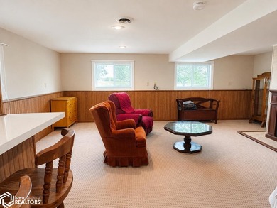 Welcome to 12149 Overturf Drive, Moravia, IA, located in the - photo 21