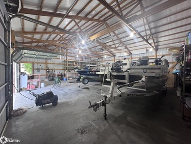 Welcome to 12149 Overturf Drive, Moravia, IA, located in the - photo 25