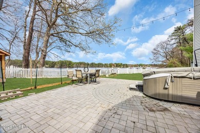 Hello summer on the water!! If you always dreamed of living on - photo 34