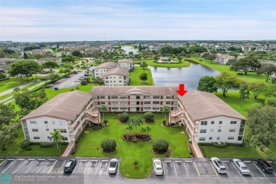 Lake Condo For Sale in Boca Raton, Florida