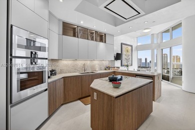 A TRUE *WOW* RESIDENCE IN THE SKY - WILLIAMS ISLAND PENTHOUSE #1 - photo 7